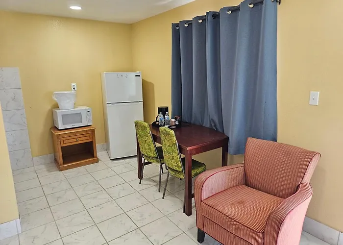 Westernaire Motel