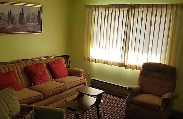 Westernaire Motel 3*