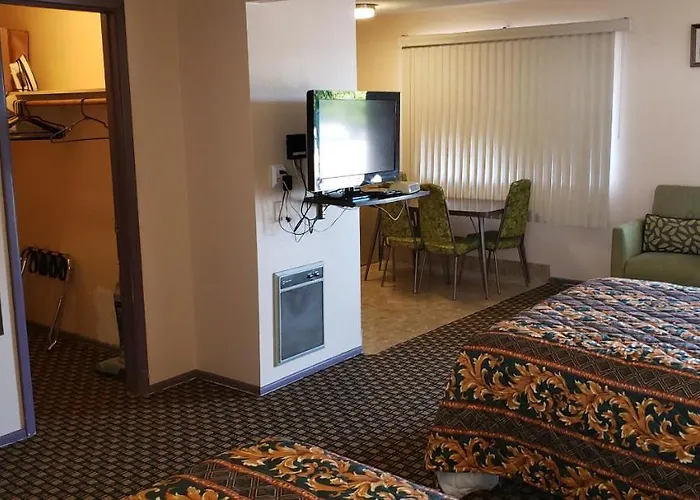 Westernaire Motel 3*